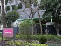 打造居民区“零距离家园”美好生活样本，威海小区焕新过大年
